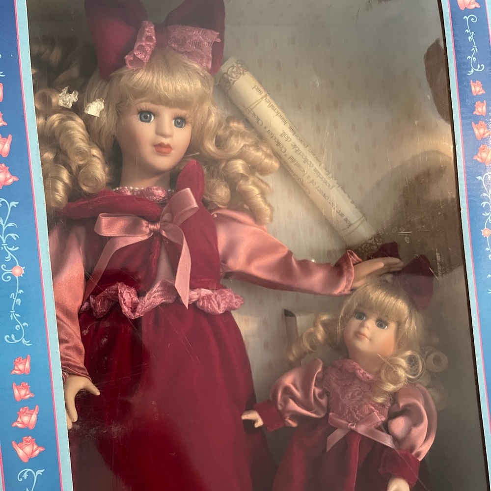 Porcelain dolls- mama and me